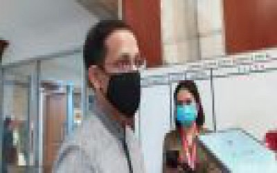 Nadiem Makarim Bicara Risiko Menyeramkan Pembelajaran Jarak Jauh